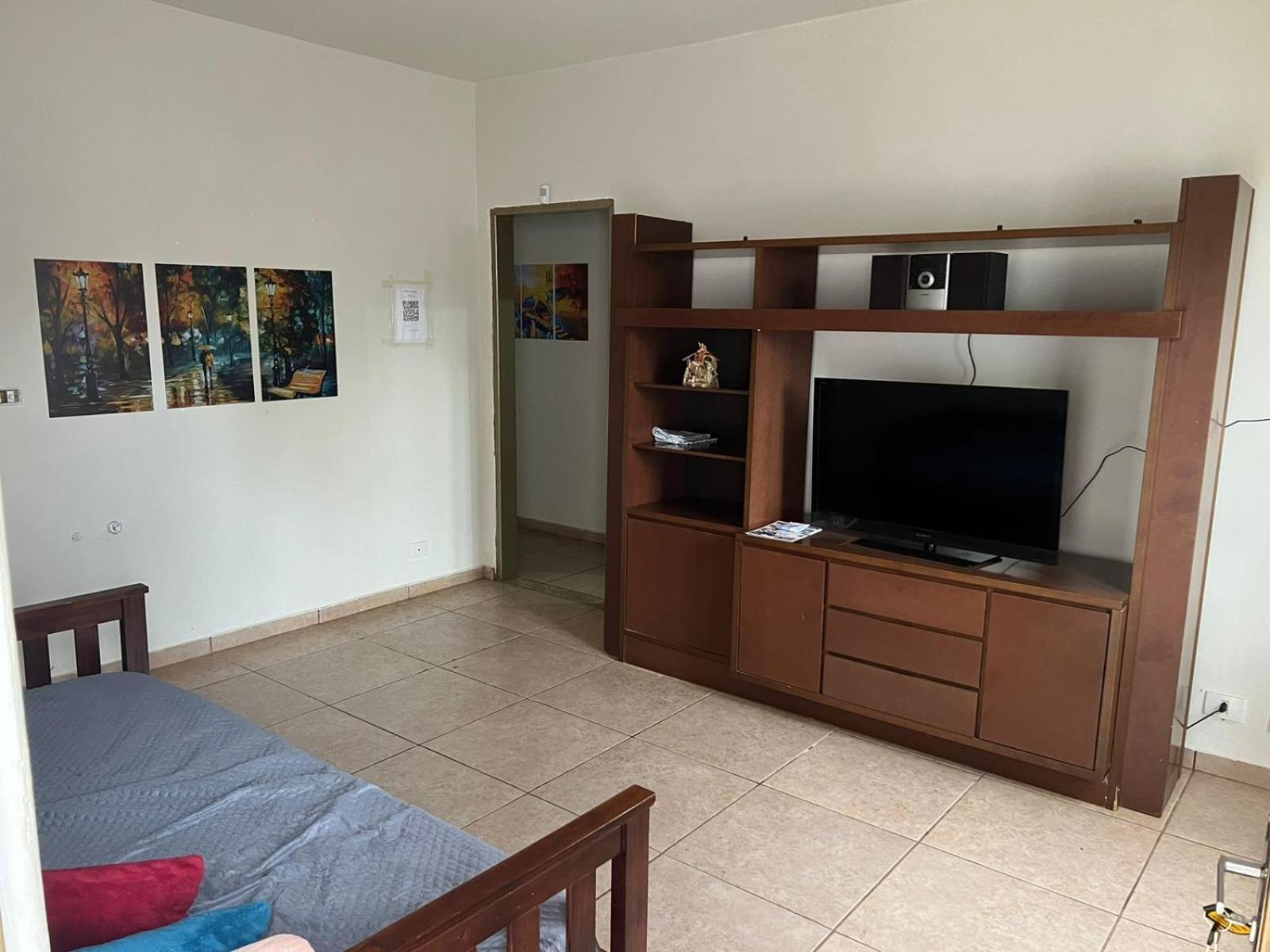 Hostel Jotaaa F Оуриньос Екстериор снимка